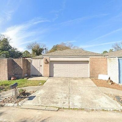 8307 Prairie Wind Ln, Houston, TX 77040