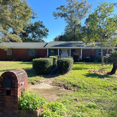 8398 Untreiner Ave, Pensacola, FL 32534