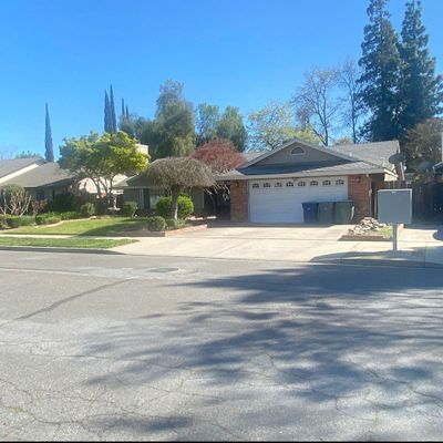 852 San Pablo Ave, Merced, CA 95348