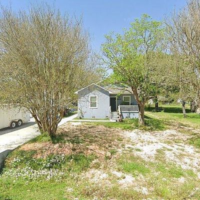 8616 Jones Rd, Texas City, TX 77591