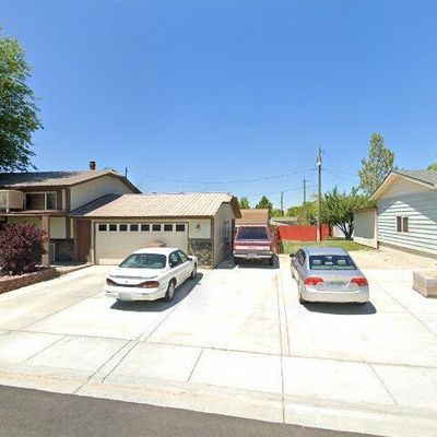 883 Pinewood St, Pocatello, ID 83202