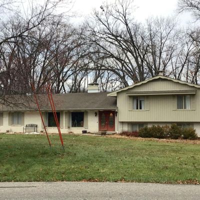 9 Birchwood Dr, Ottumwa, IA 52501