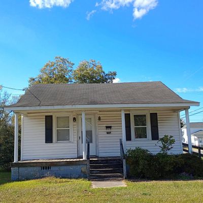 763 Williams St, Roanoke Rapids, NC 27870