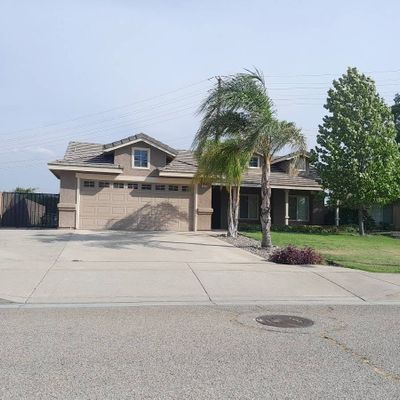 7725 Stoney Creek Ct, Highland, CA 92346