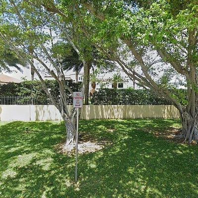 775 Oriole Cir, Boca Raton, FL 33431