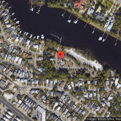 7900 S Lagoon Dr, Panama City, FL 32408