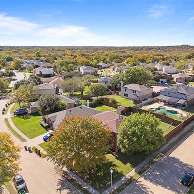 8000 Seven Oaks Ln, Denton, TX 76210