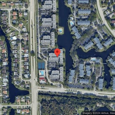 8010 Hampton Blvd #211, North Lauderdale, FL 33068