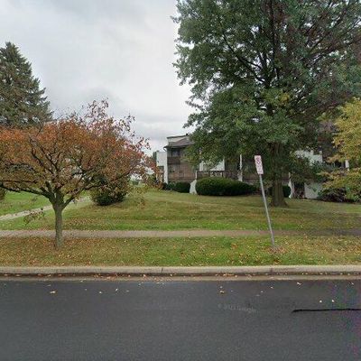 802 Stratford Dr #14, State College, PA 16801