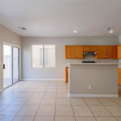 8020 Imperial Treasure St, Las Vegas, NV 89139