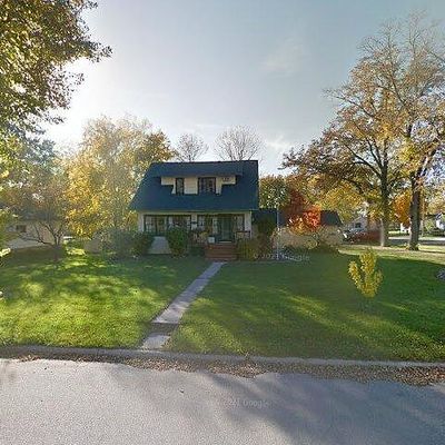 804 S Miller Ave, Litchfield, MN 55355