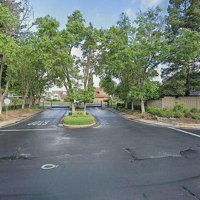 9344 Laguna Lake Way, Elk Grove, CA 95758