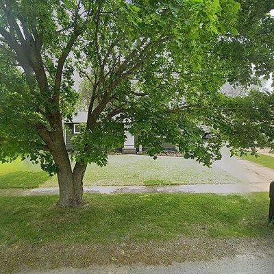 935 Greenwood St, Middleville, MI 49333