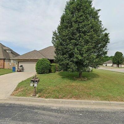 935 N Travis St, Republic, MO 65738