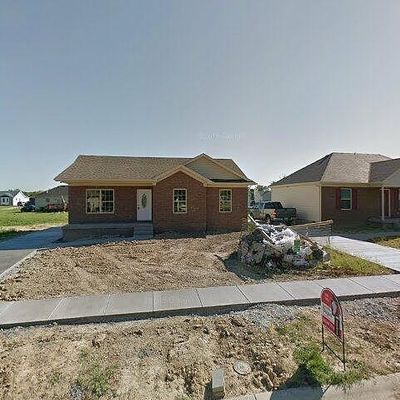 935 Tecumseh Dr, Shepherdsville, KY 40165