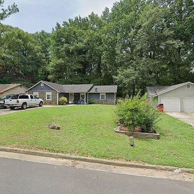 9363 Forest Knoll Dr, Jonesboro, GA 30238