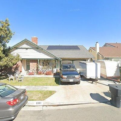 9381 Coronet Ave, Westminster, CA 92683