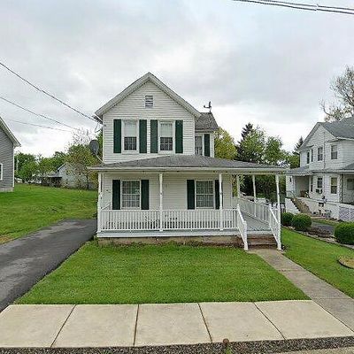 939 William St, Avoca, PA 18641