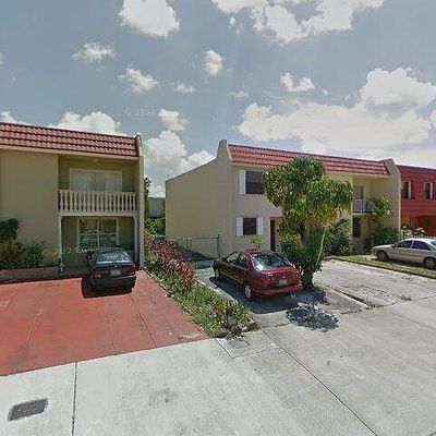 940 W 79 Th Pl, Hialeah, FL 33014