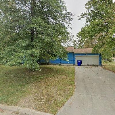 941 Cedar St, Junction City, KS 66441