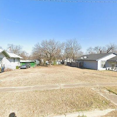 941 E Jessamine St, Fort Worth, TX 76104