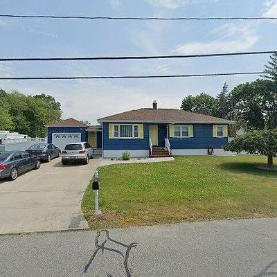 942 Phillips Rd, New Bedford, MA 02745