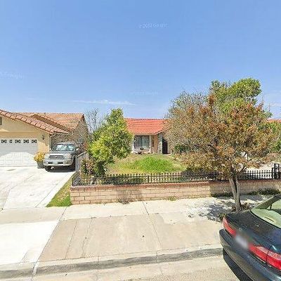 9422 Fremontia Ave, Fontana, CA 92335