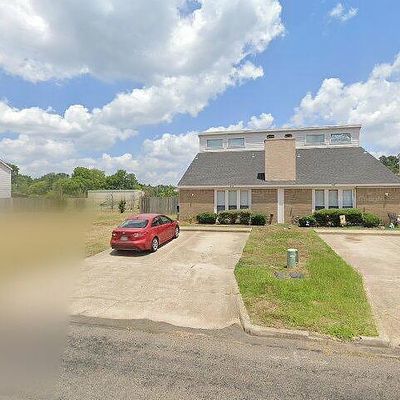 943 Creekside Dr, Longview, TX 75604