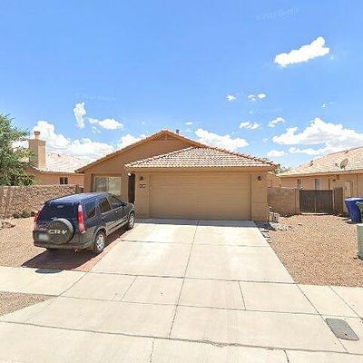 9436 E Pale Blue Topaz Ln, Tucson, AZ 85747