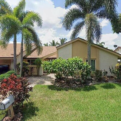 9450 Park Ln, Plantation, FL 33324