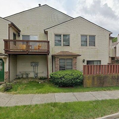 9452 Maple Way, Indianapolis, IN 46268