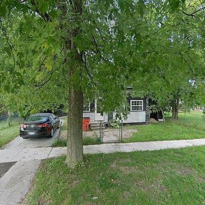 948 Lavette Ave, Benton Harbor, MI 49022