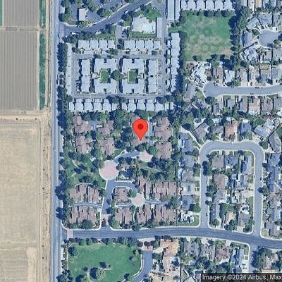 948 W Cross St, Woodland, CA 95695