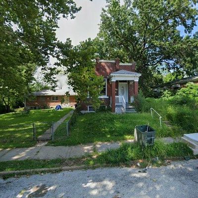 949 Harlan Ave, Saint Louis, MO 63147