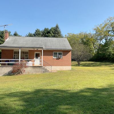 95 Hampshire Rd, Reading, PA 19608