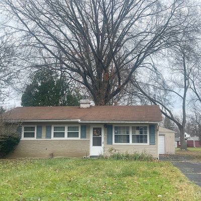 950 Donmar Ln, Youngstown, OH 44511