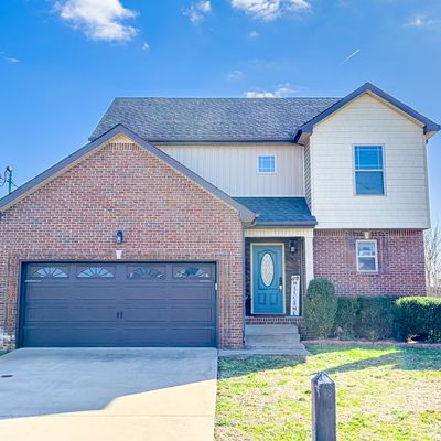 950 Silty Dr, Clarksville, TN 37042