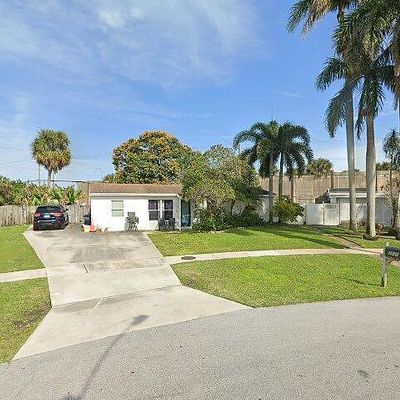 9530 Birmingham Dr, Palm Beach Gardens, FL 33410