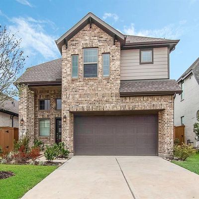 955 Malibu Shore Ln, Katy, TX 77493