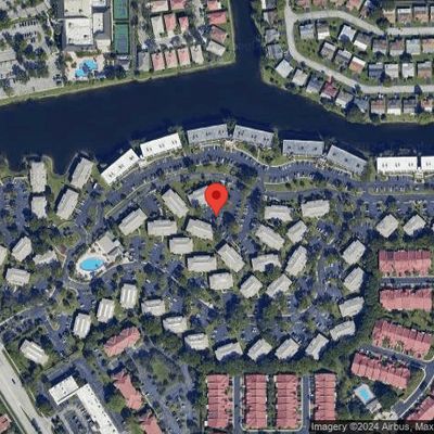 9574 N Belfort Cir #207, Tamarac, FL 33321