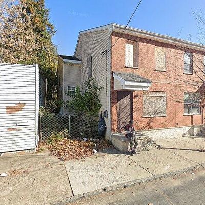 96 Passaic St, Trenton, NJ 08618