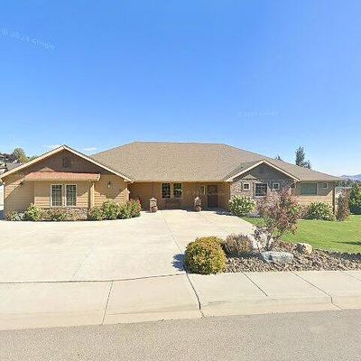 96 Sunny Meadows Loop, Wenatchee, WA 98801