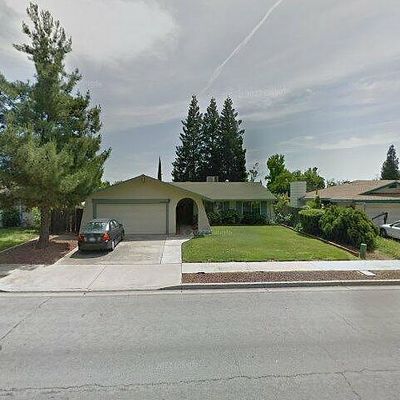 96 W Donna Dr, Merced, CA 95348