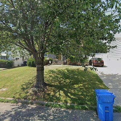 96 Worden Ave, Perth Amboy, NJ 08861