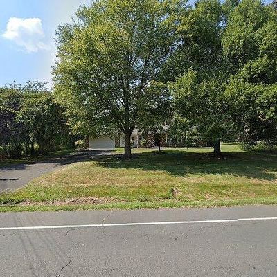 962 Old York Rd, East Windsor, NJ 08520