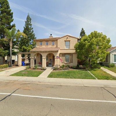 9625 Crisswell Dr, Elk Grove, CA 95624