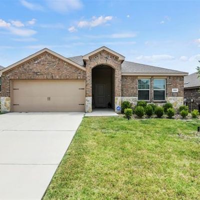 968 English Dr, Aubrey, TX 76227