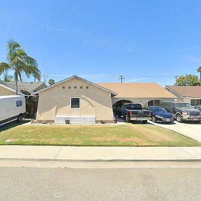 9681 Delafield Cir, Huntington Beach, CA 92646