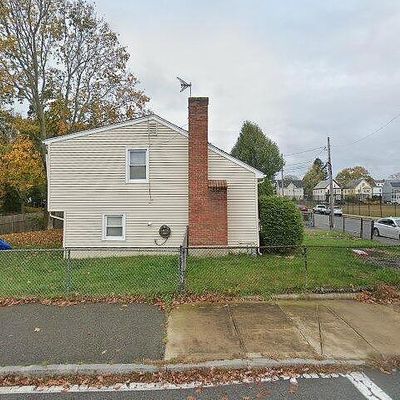 97 Keith Ave, Brockton, MA 02301