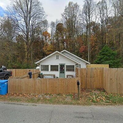 97 Old Us 19 23 Hwy, Candler, NC 28715